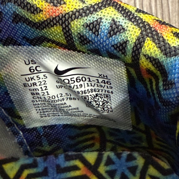 Toddler Nike KYRIE Size‎ 6c - Picture 6 of 10